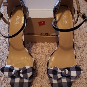 Michael Kors low heel shoes